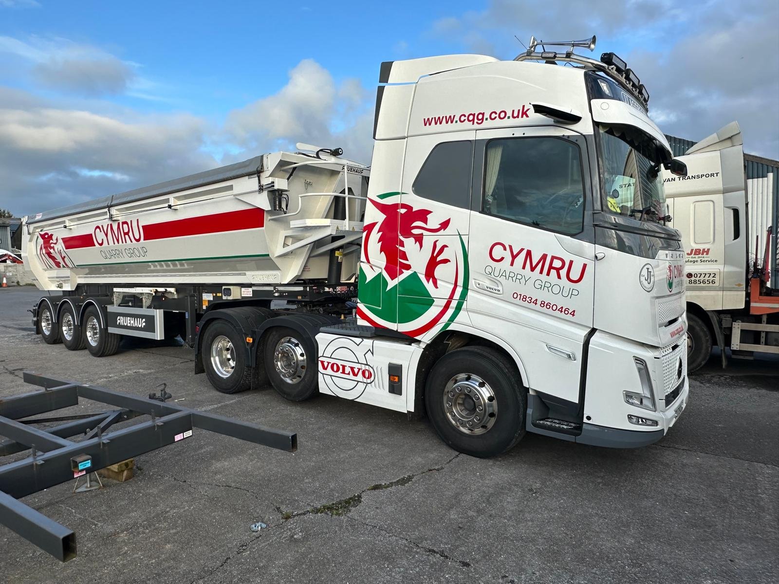 Cymru Quarry Group fleet graphics detail