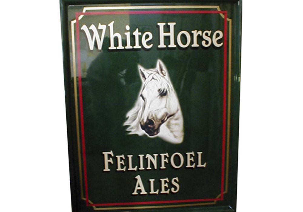 Traditional White Horse Felinfoel Ales pub sign