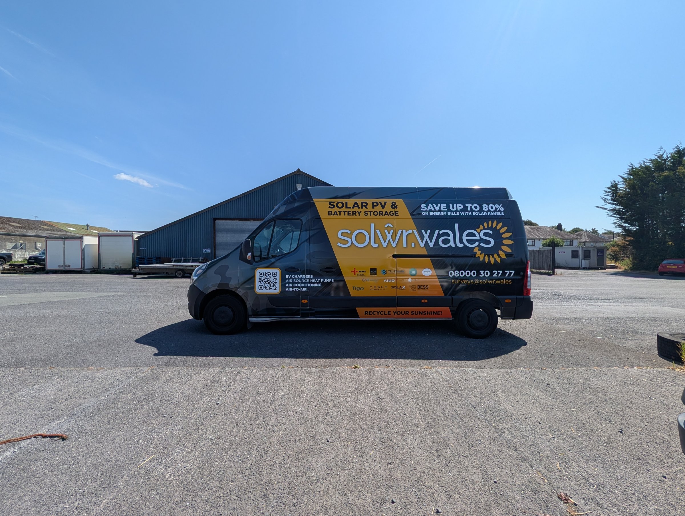 SOLŴR Wales wrapped van side view