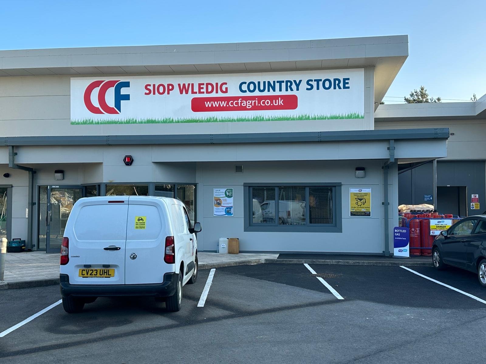 CCF Farm & Country 11
